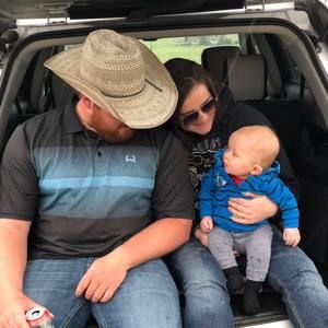 Meet your Posher, Caytlynn